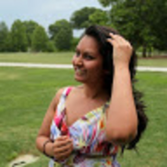 Meet your Posher, Alethea - Picture 1 of 1